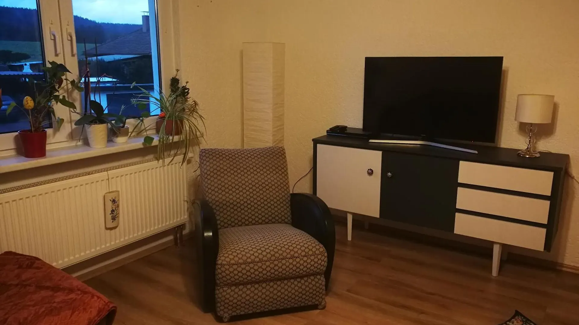 דירה נוישטאדט ביי קובורג Ferienwohnung Mit Balkon 1.Og